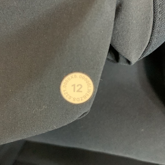 Lululemon On The Fly Jogger Pant in True Navy Sz 12 - Picture 7 of 7